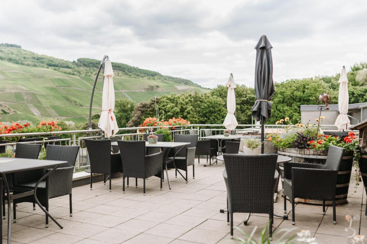 Wein- Und Gaestehaus Schwaab&Sohn Erden Dış mekan fotoğraf