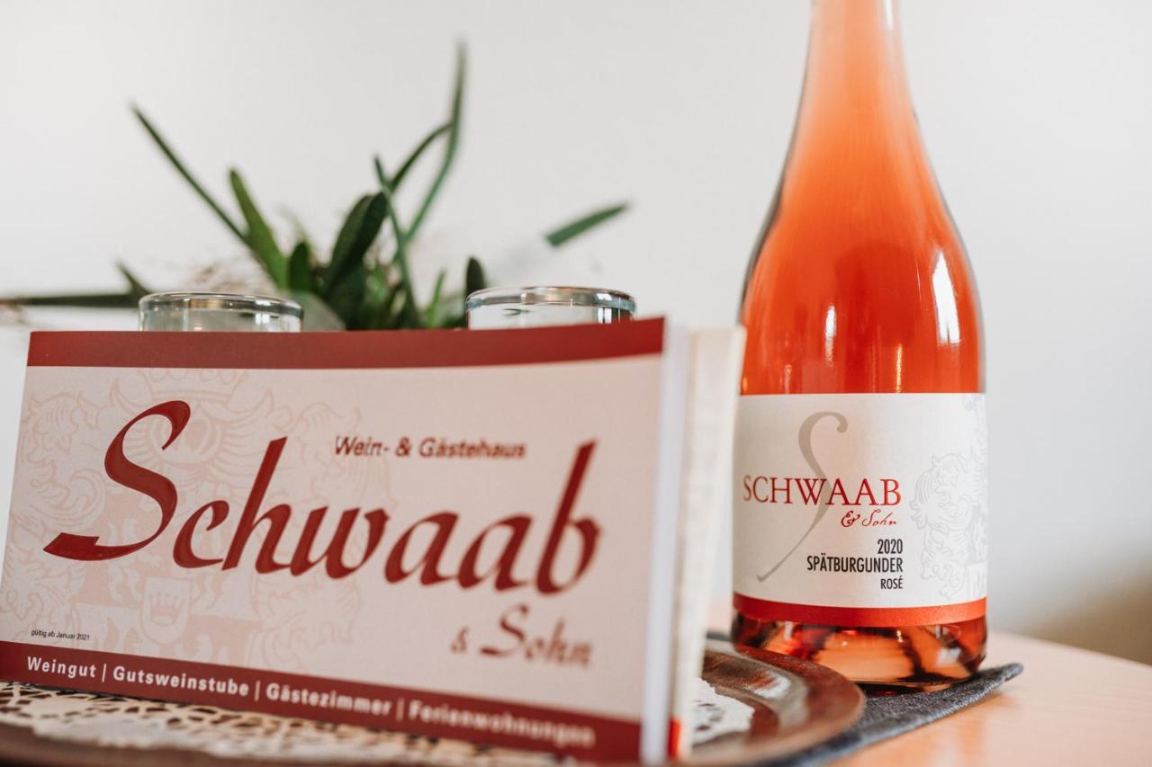 Wein- Und Gaestehaus Schwaab&Sohn Erden Dış mekan fotoğraf
